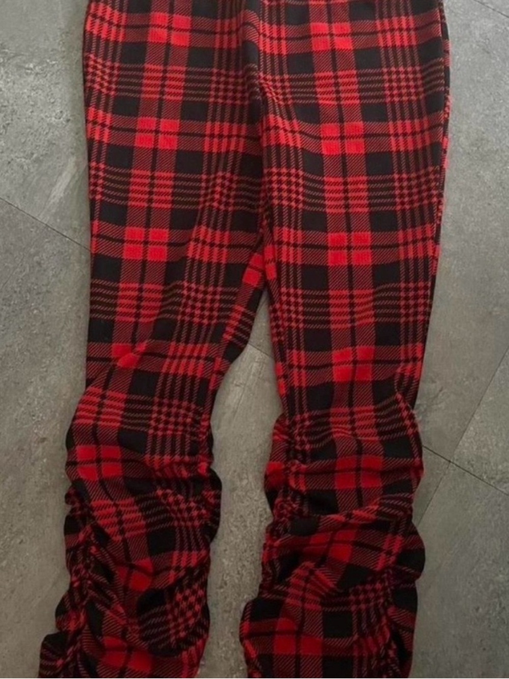 SHEIN Red and Black Plaid Ruched Waistband Leggings